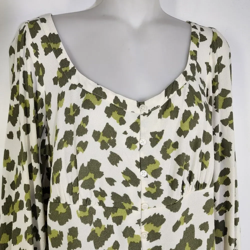 LOFT Women’s Blouse Small Ivory Green Cheetah Print Smocked Cuff Square Neck
